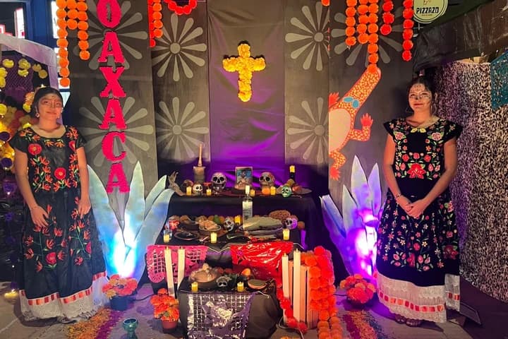 Celebración cultural en la Universidad del Caribe